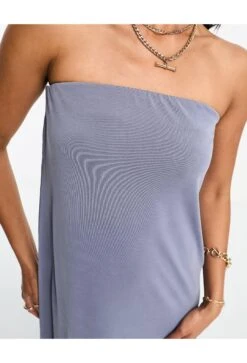 ASOS Bandeau Maxi Dress -Free Vibe Shop asos Blue Bandeau Maxi Dress 2