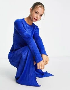 ASOS Crinkle Satin Maxi Dress With Knot Detail -Free Vibe Shop asos Green Crinkle Satin Maxi Dress With Knot Detail 1