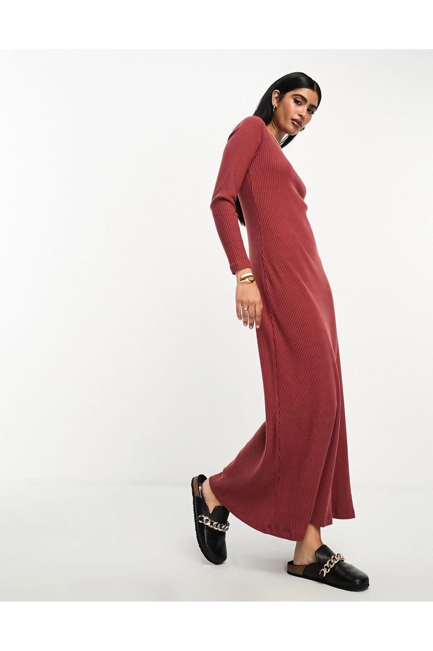 ASOS Super Soft Ribbed Crew Neck Midi Dress With Long Sleeve Rusty 6 ASOS Super Soft Ribbed Crew Neck Midi Dress With Long Sleeve Rusty - Image 4