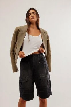 FREE PEOPLE Islands Of Time Utility Shorts -Free Vibe Shop free people Washed Black Islands Of Time Utility Shorts 2