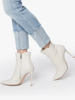 MOTHER The Pony Boy Ankle Fray Mapping It Out -Free Vibe Shop mother Blue The Pony Boy Ankle Fray Mapping It Out 3