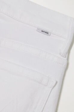 MOTHER The Insider Crop Distressed High-rise Flared Jeans -Free Vibe Shop mother white Jean Evase Taille Haute Effet Vieilli The Insider Crop 5